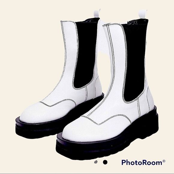 White Slip-On Chelsea Boot with Chunky Soles - Picture 1 of 9